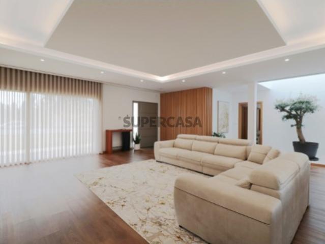 Casa venda em Oliveira Do Bairro, Aveiro