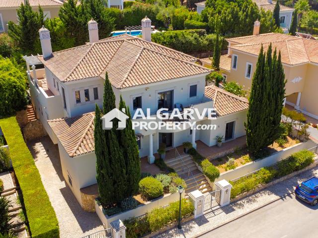 Casa venda em Figueiral, Loulé