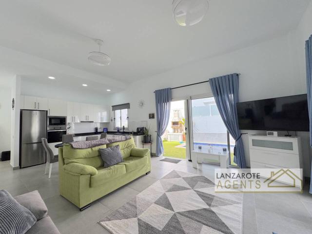 Casa en venta en Playa Blanca, Yaiza