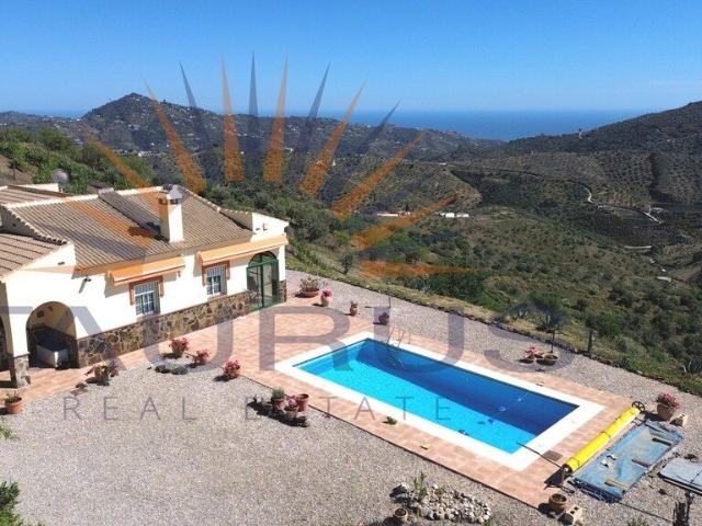 Casa en venta en La Axarquía, Andalucía