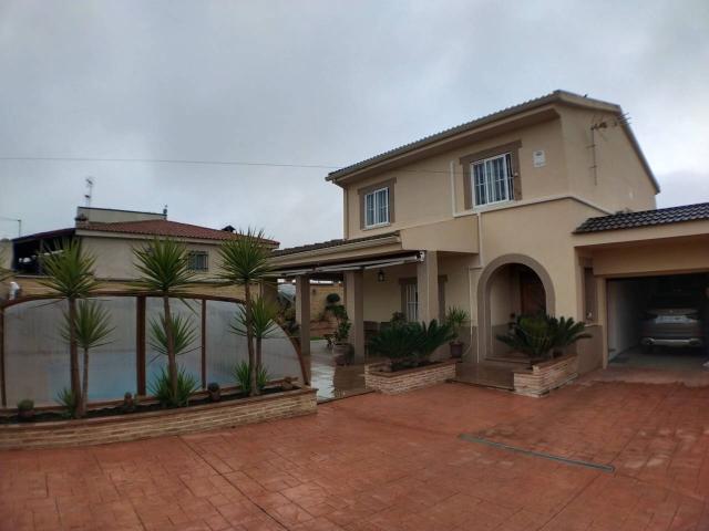 Chalet en venta en Moraleja De Enmedio, Madrid