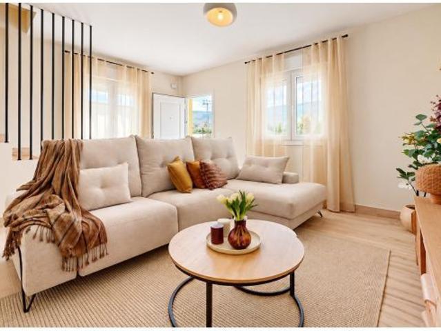 Casa en venta en Montagón, Abla