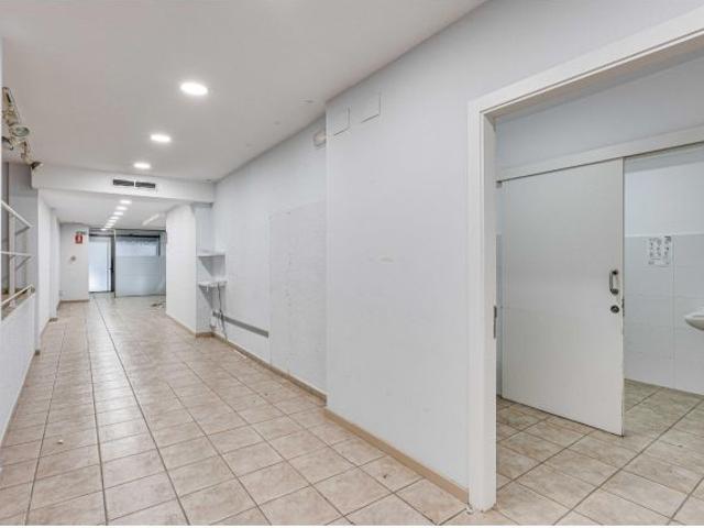 Local Comercial en venta en la Dreta de l'Eixample, Barcelona