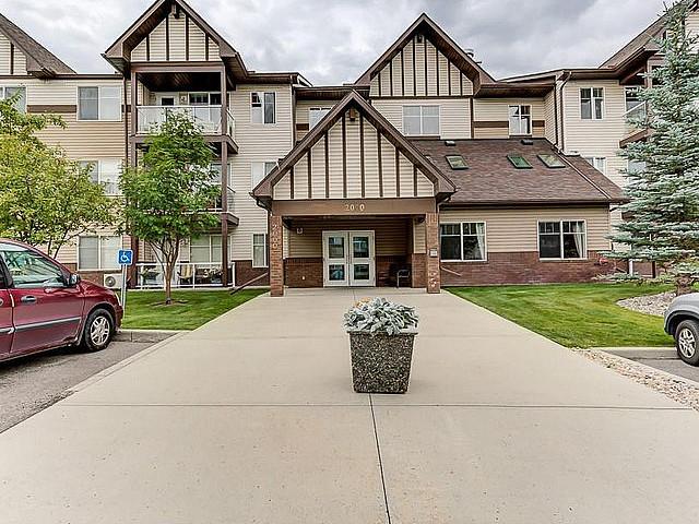 Condo for sale in Okotoks, Alberta
