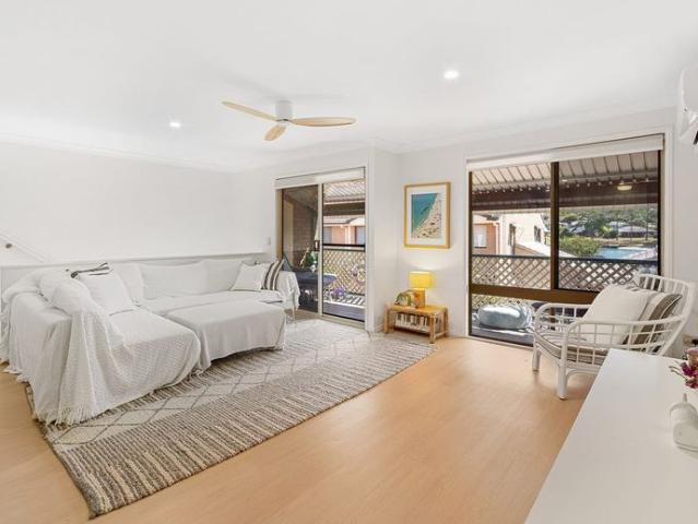 Townhouse for rent in Fernbrook, Queensland