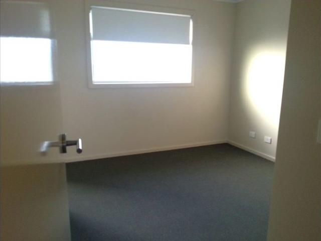 Townhouse for rent in Camerons Creek, Victoria