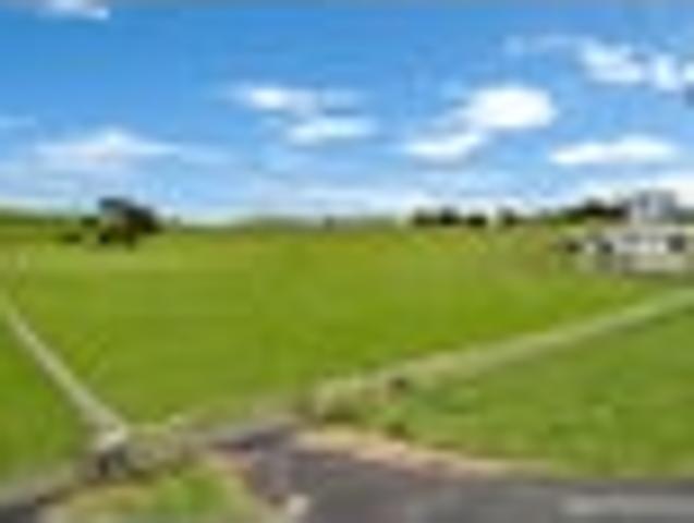 Land for sale in Awhitu