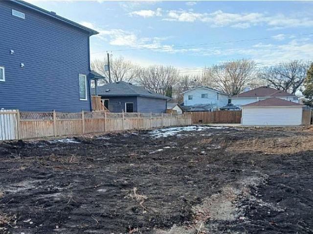 Land for sale in Wedgewood, Alberta