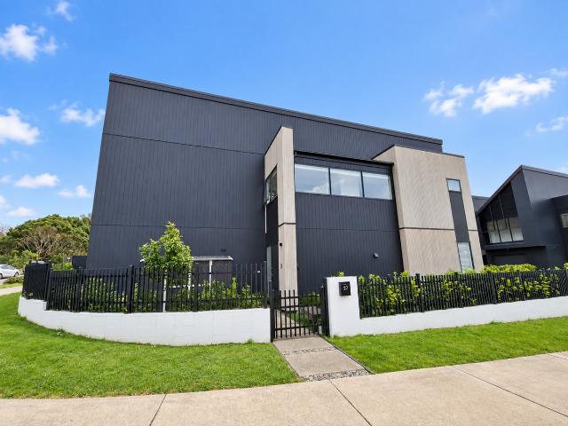 House for rent in Scott Point, Upper Harbour