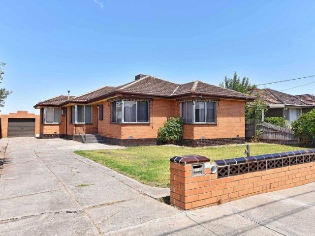 House for rent in Avondale Heights, Melbourne