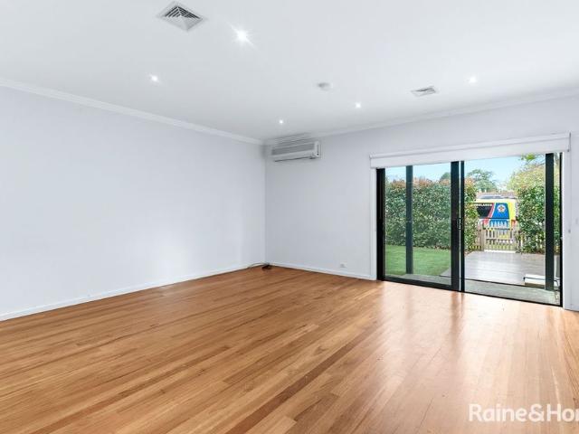 Townhouse for rent in Camerons Creek, Victoria