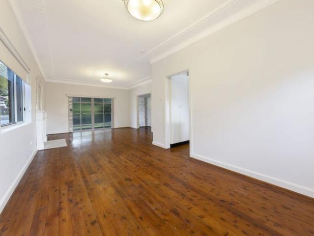 House for rent in Willoughby, New South Wales