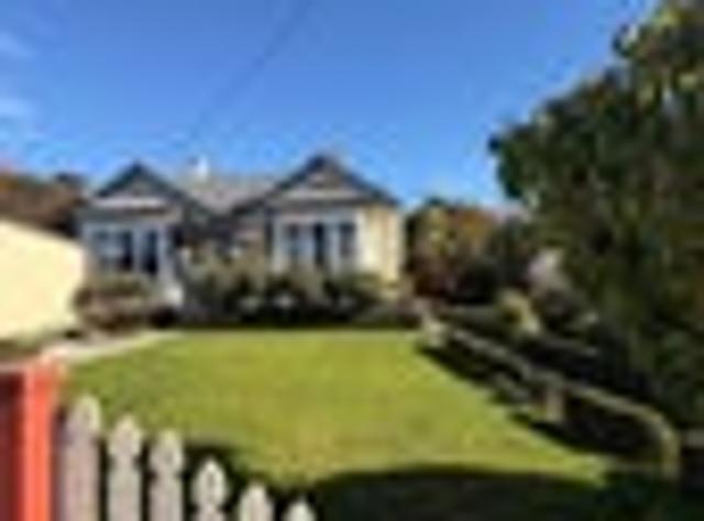House for sale in Otakou