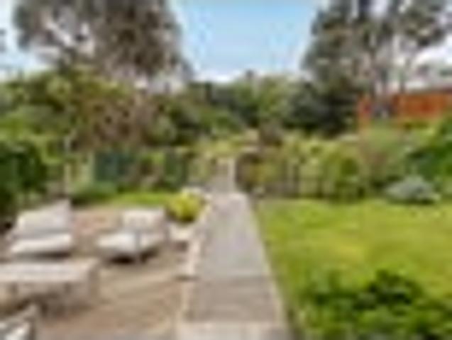 House for sale in Ōwhiro Bay, Wellington