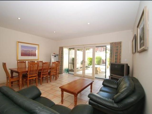 Townhouse for rent in Horseshoe Creek, South Australia