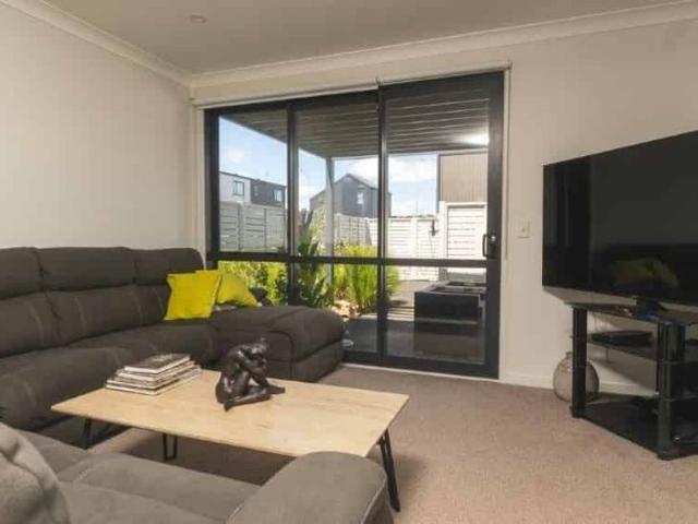 Townhouse for rent in Auckland, Oroua County