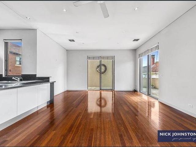 Townhouse for rent in Camerons Creek, Victoria