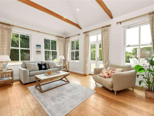 House for rent in Blackhills, Surrey