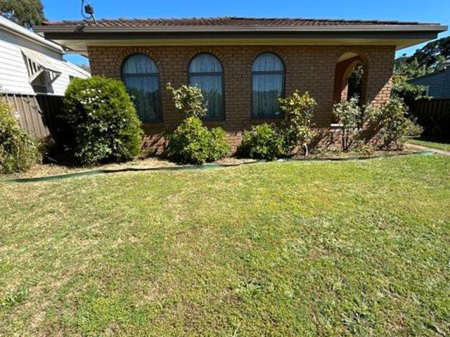 House for rent in Hamilton, Victoria