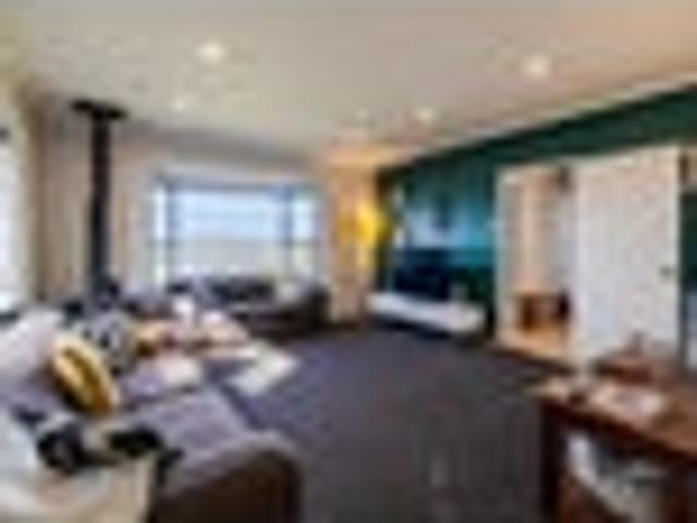 House for sale in Otakou