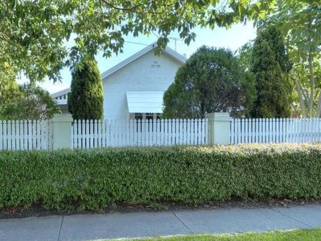 House for rent in Cockburn, Western Australia