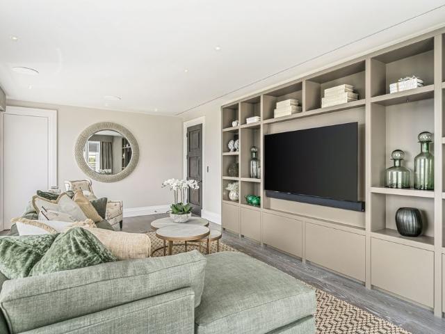House for rent in Knightsbridge, Greater London