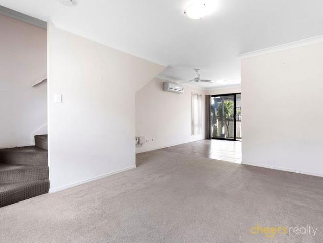 Townhouse for rent in Toombul, Queensland
