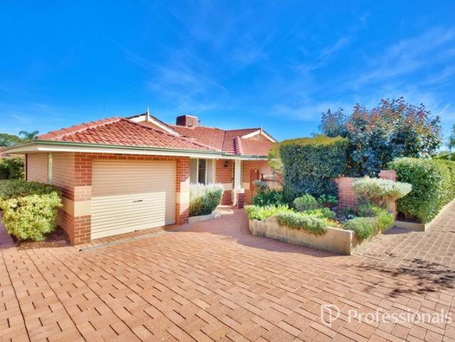 Villa for sale in Stirling, Western Australia