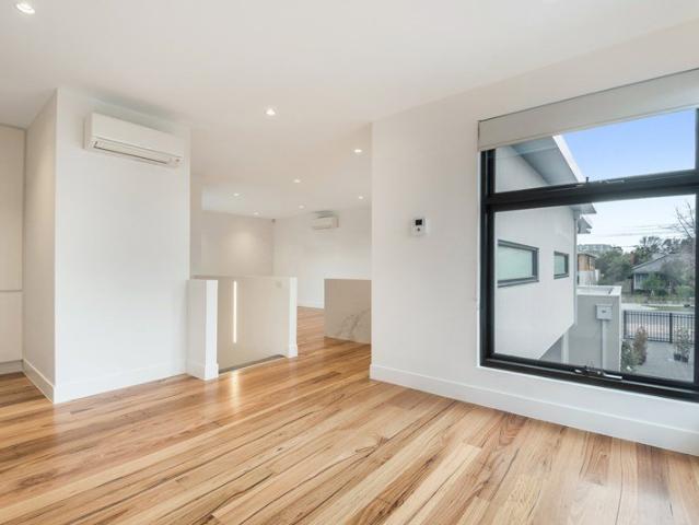 Townhouse for rent in Malvern East, Melbourne