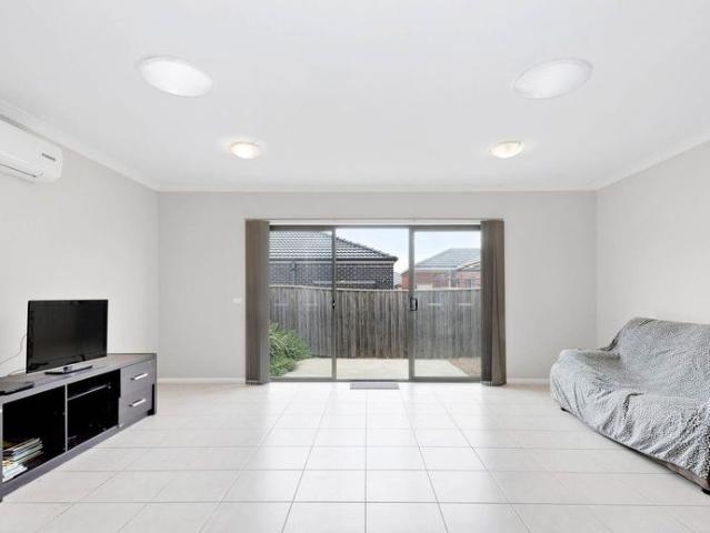 Townhouse for rent in Camerons Creek, Victoria