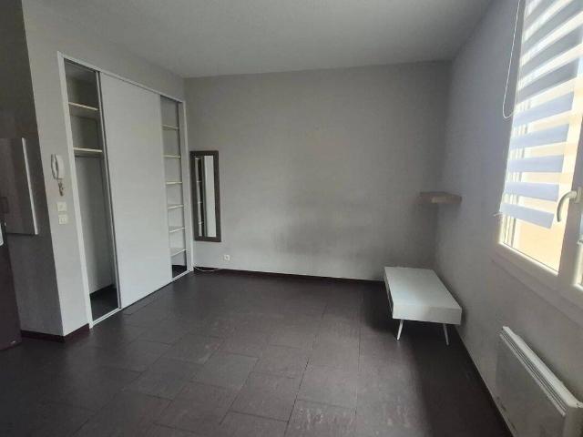 Studio location à Valrose, Nice