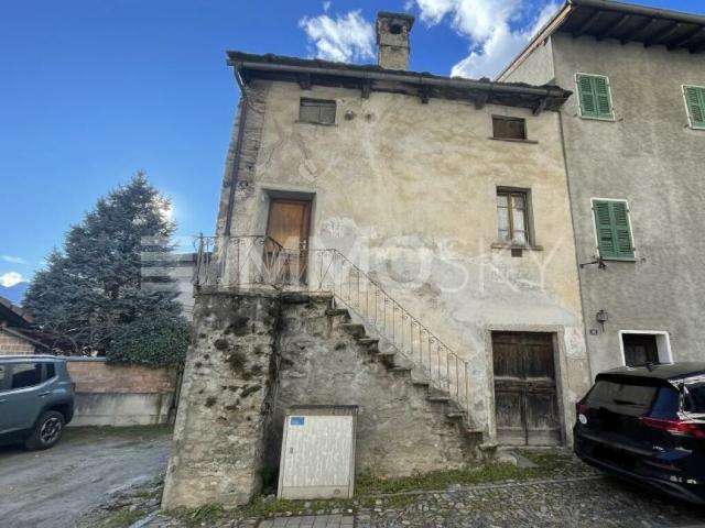 Einfamilienhaus kaufen in Serravalle, Tessin