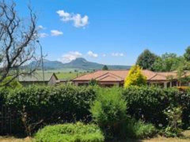 House for sale in Glencoe, Kwazulu-natal