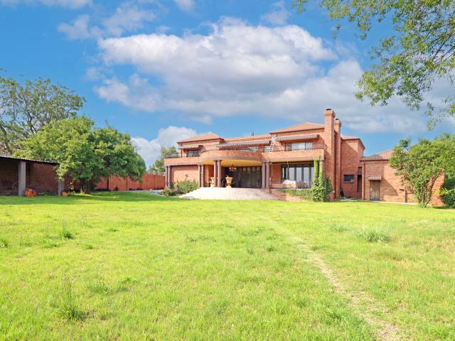 House for rent in Crowthorne, City of Johannesburg Metropolitan Municipality