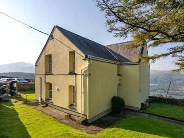 House for sale in Caernarfon, Gwynedd