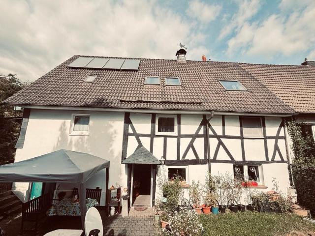 Haus kaufen in Niederseßmar, Gummersbach