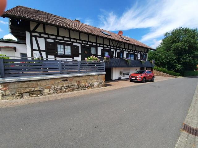 Haus kaufen in Hosenfeld, Hessen