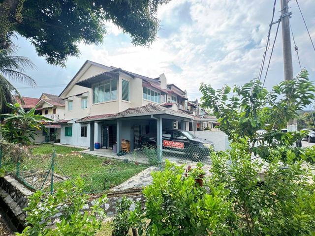Townhouse for sale in Ampang Hilir, Kuala Lumpur