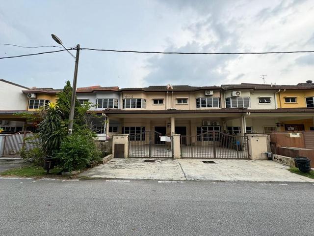 Terraced House for sale in Selayang, Selangor