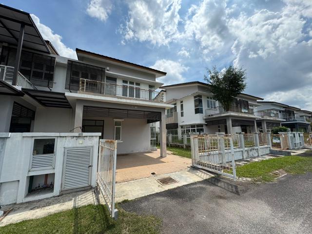 Residential House for sale in Malaka