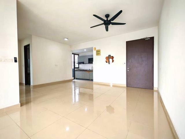 Condominium for sale in Petaling, Alam Impian