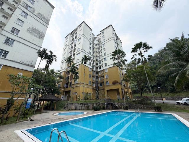 Condominium for sale in Langat, Selangor