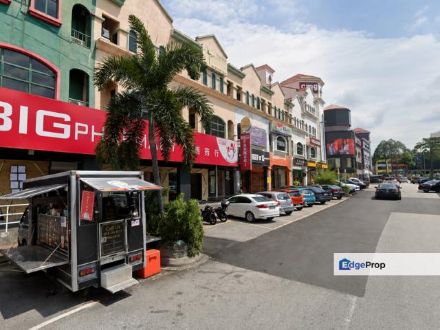 Shop for rent in Petaling, Damansara Damai