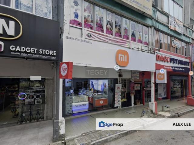 Shop for rent in Petaling, Alam Impian