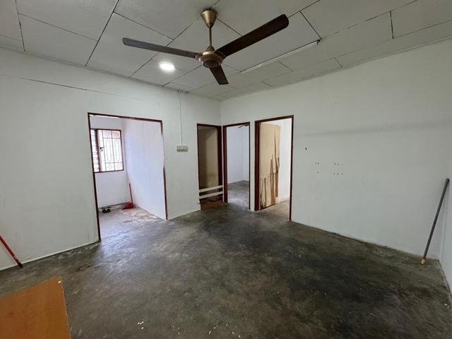 Flat for sale in Bukit Ledang, Johor