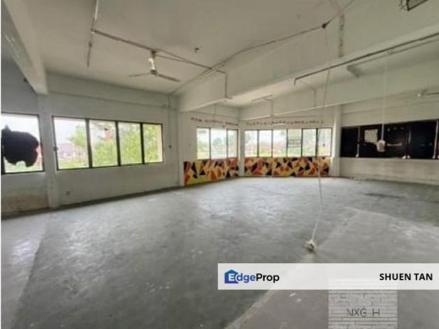 Shop for rent in Petaling, Alam Impian