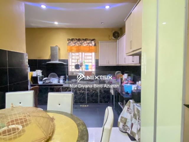Property for sale in Malaka