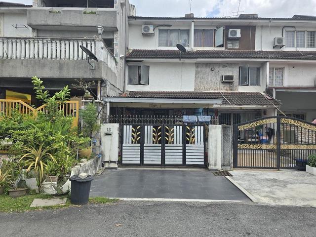 Terraced House for sale in Langat, Selangor