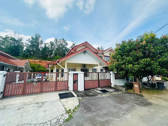Residential House for sale in Kajang, Langat
