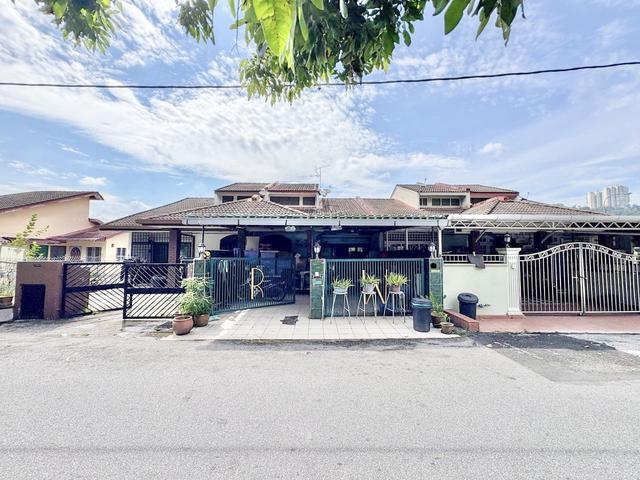 Terraced House for sale in Country Heights Damansara, Kuala Lumpur